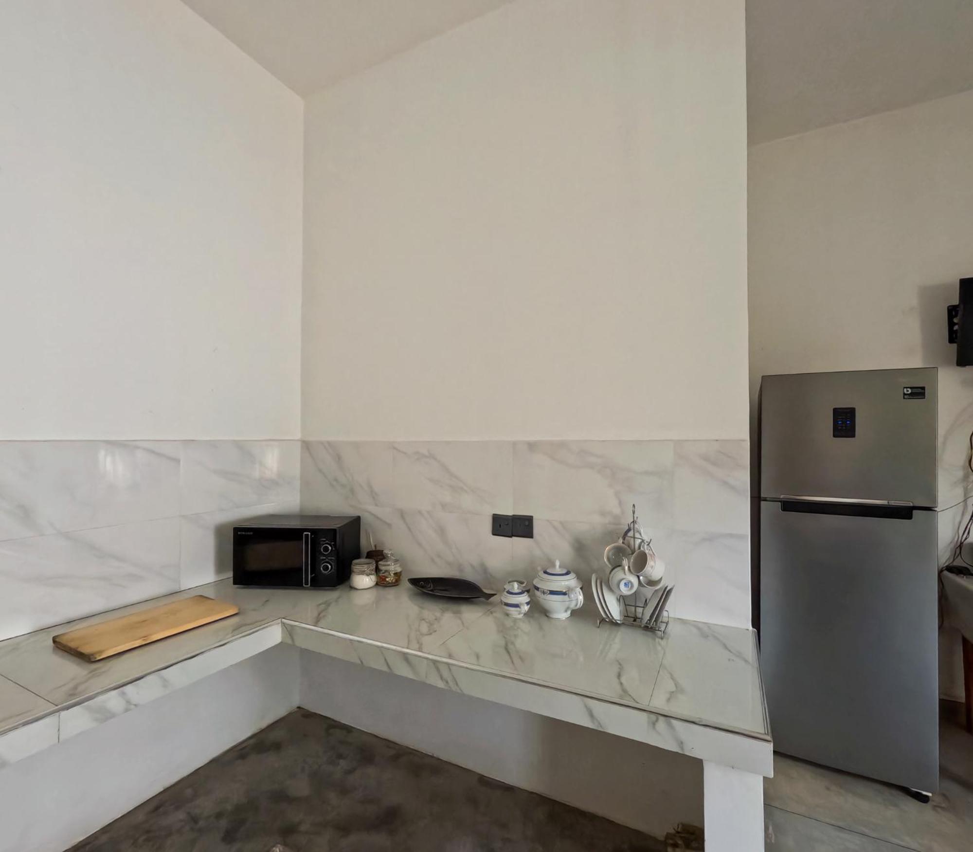 Surfbayvilla Dikwella Εξωτερικό φωτογραφία