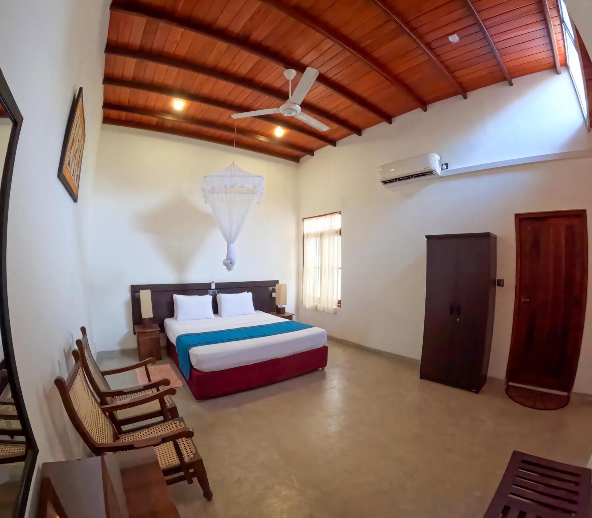 Surfbayvilla Dikwella Εξωτερικό φωτογραφία