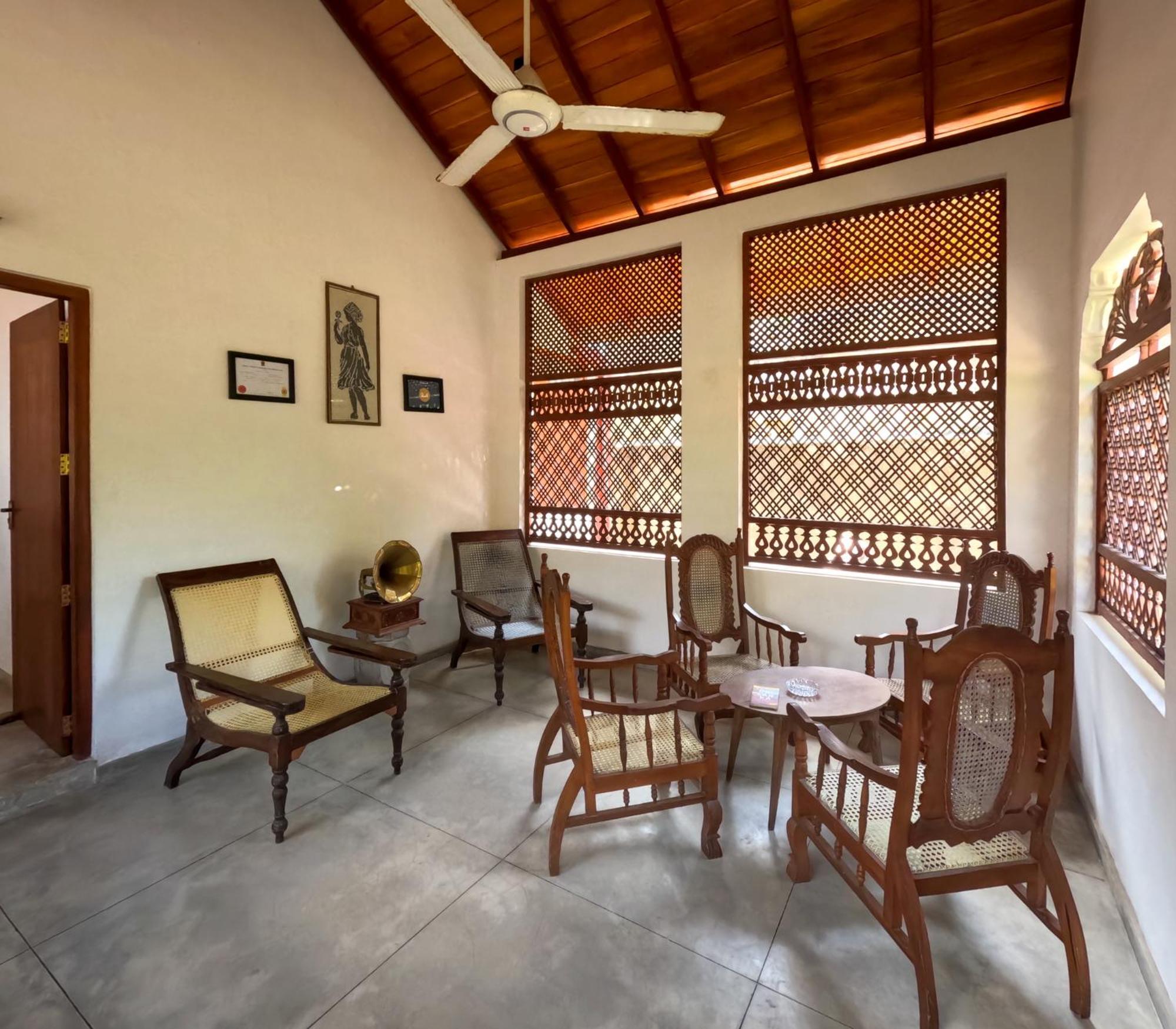 Surfbayvilla Dikwella Εξωτερικό φωτογραφία