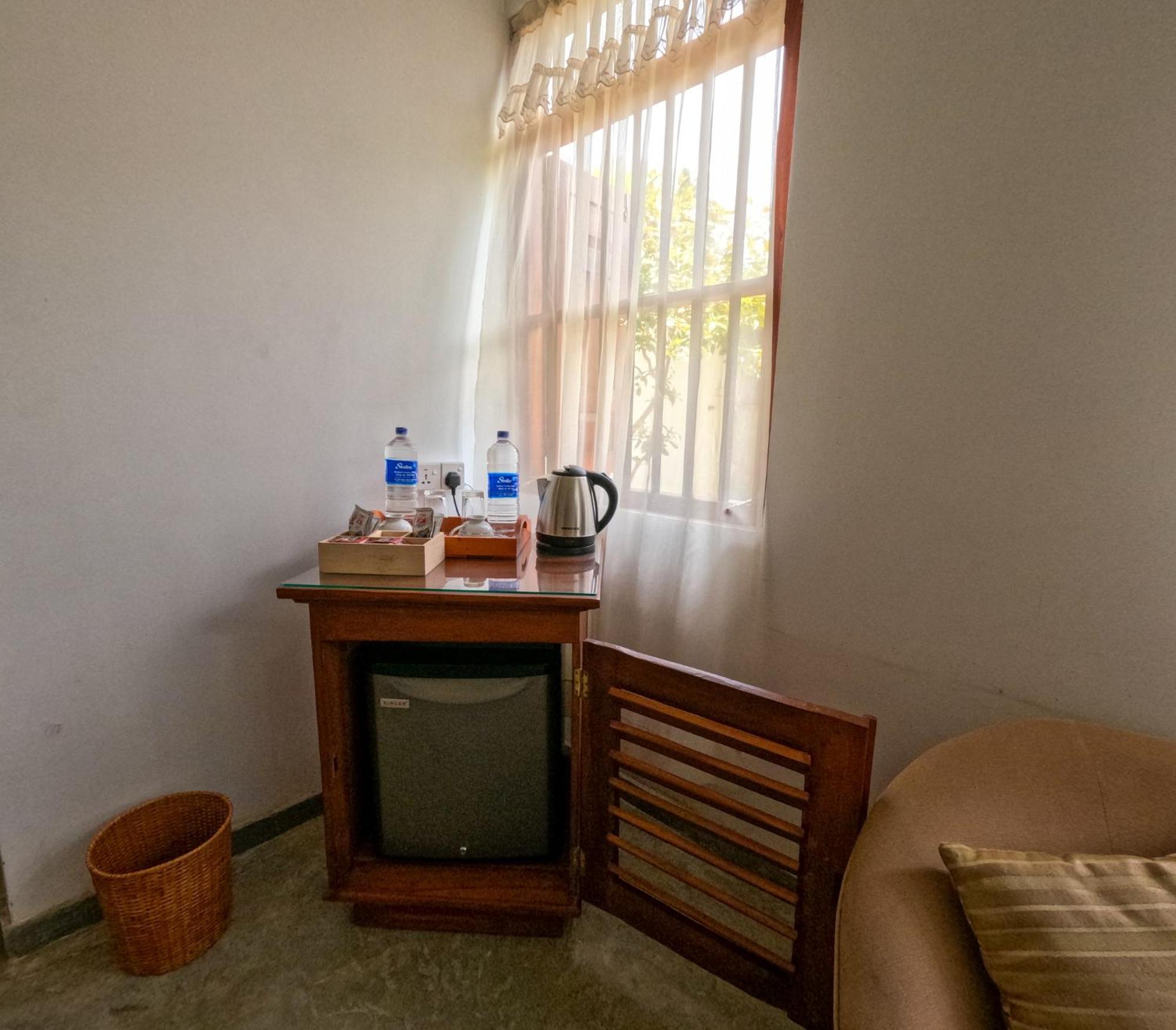 Surfbayvilla Dikwella Εξωτερικό φωτογραφία