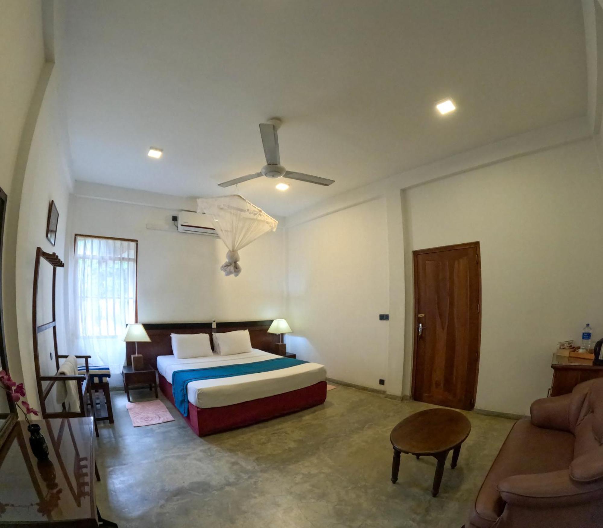 Surfbayvilla Dikwella Εξωτερικό φωτογραφία